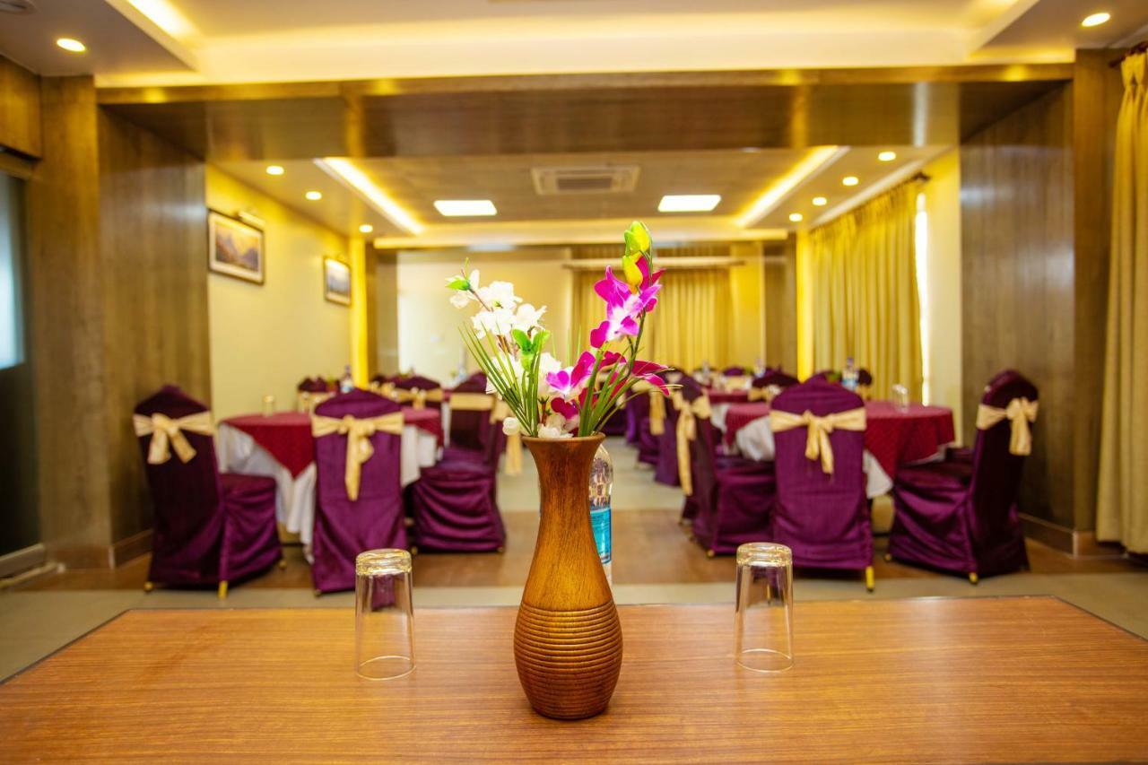 Hotel Lake Paradise Pokhara Exterior photo